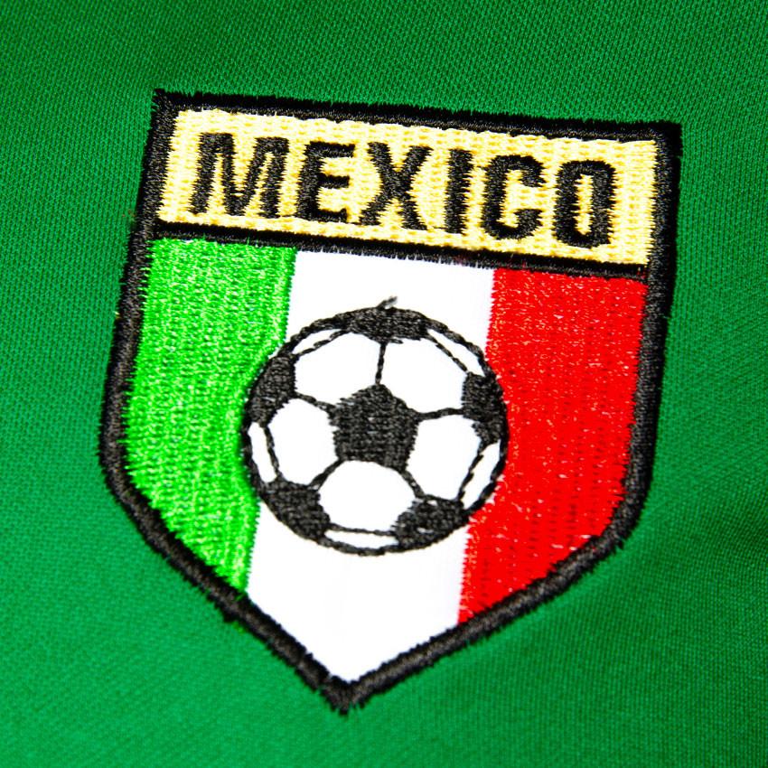 playera de futbol polo logo